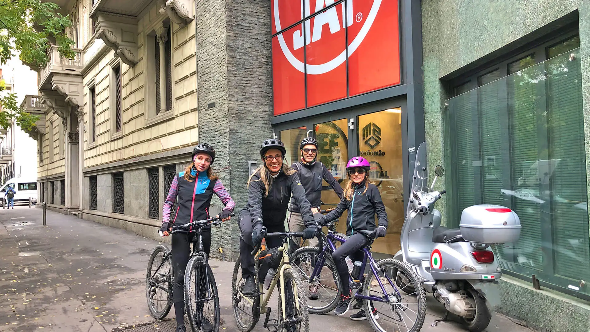 Serata in Hop Cycle con Bikefeverfamily | Pellegrinaggio a Deejay
